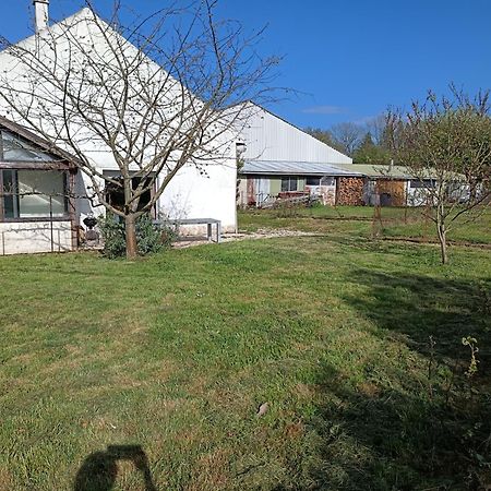 Campagne-Jolie Maison Avec Jardin- Proche Dole Chevigny  Phòng bức ảnh